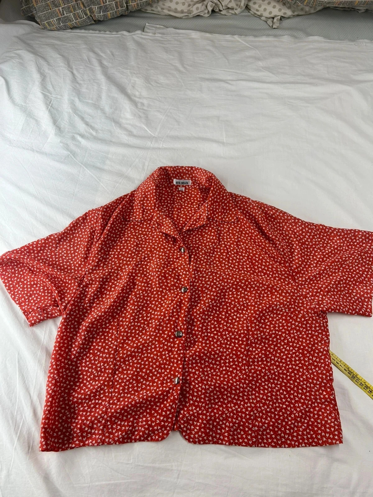 Chemise rouge à motifs blanc vintage mana